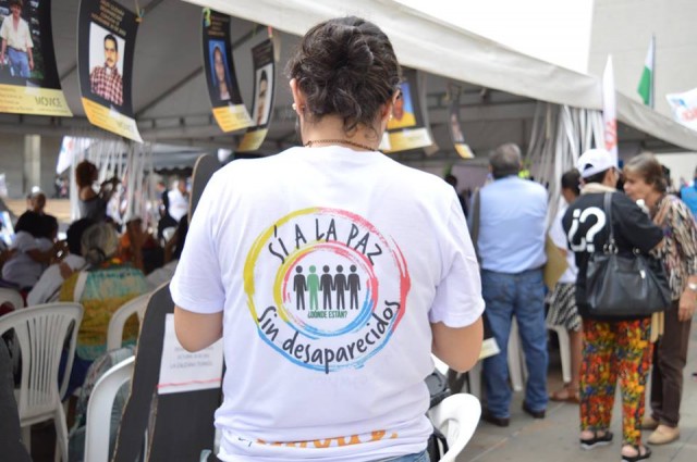 Organizaciones de víctimas y de DDHH solicitan al Presidente Santos aceptar la competencia del Comité sobre Desapariciones Forzadas sobre Colombia.