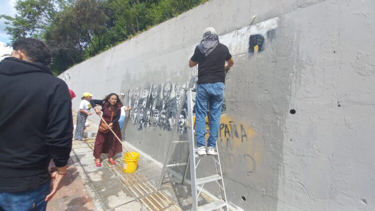 ORGANIZACIONES SOCIALES, DE DDHH Y DE VÍCTIMAS RECHAZAMOS LA CENSURA QUE CON AUSPICIO DE LA POLICÍA NACIONAL SE HA HECHO CONTRA EL MURAL ¿Quiénes DIERON LA ORDEN PARA…? EN BUCARAMANGA.