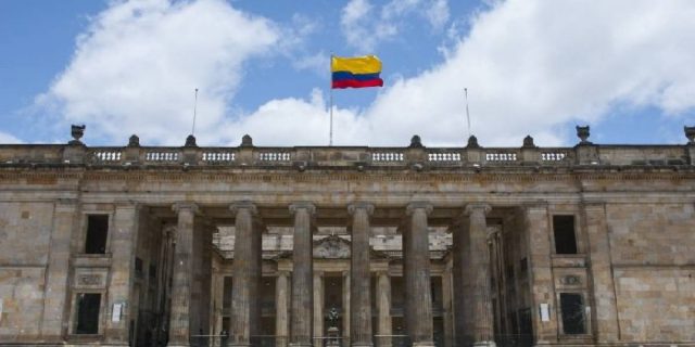 El Estado que firmó la paz es el mismo que hoy le da la espalda