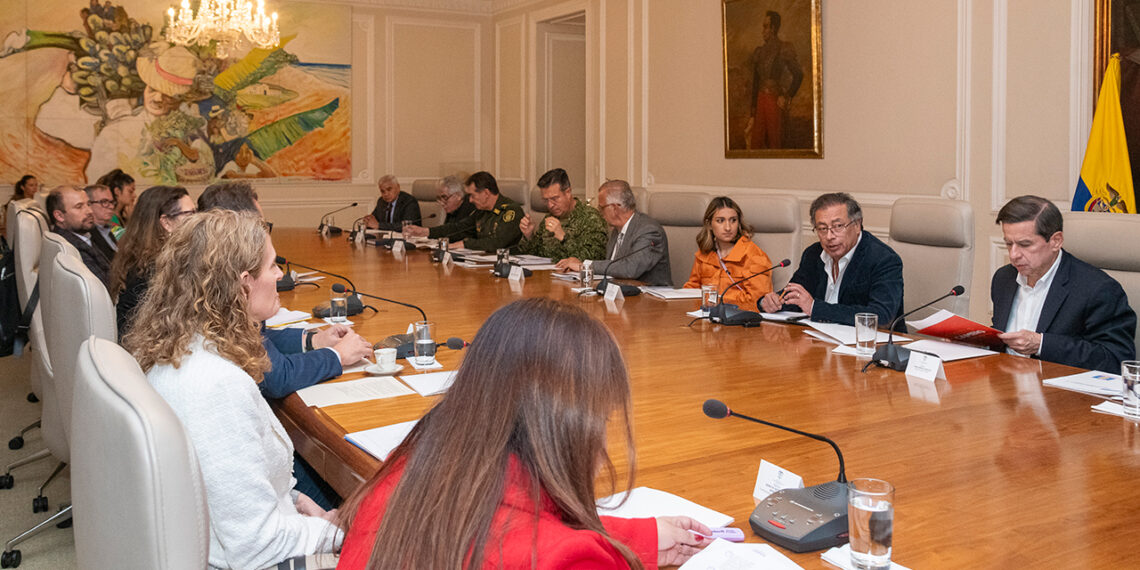 Presidente Petro lideró reunión de la Comisión Nacional de Garantías de Seguridad para fortalecer la protección de líderes sociales y firmantes de paz